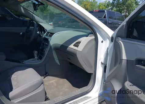 2009 Chevrolet Malibu Hybrid from USA, damaged, VIN 1G1ZF57589F138103